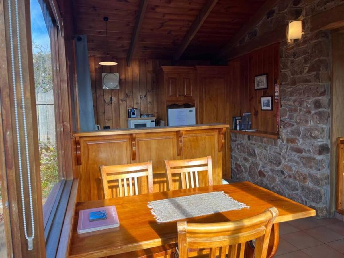 The Cottage - Tidelines Of Bicheno Exterior photo