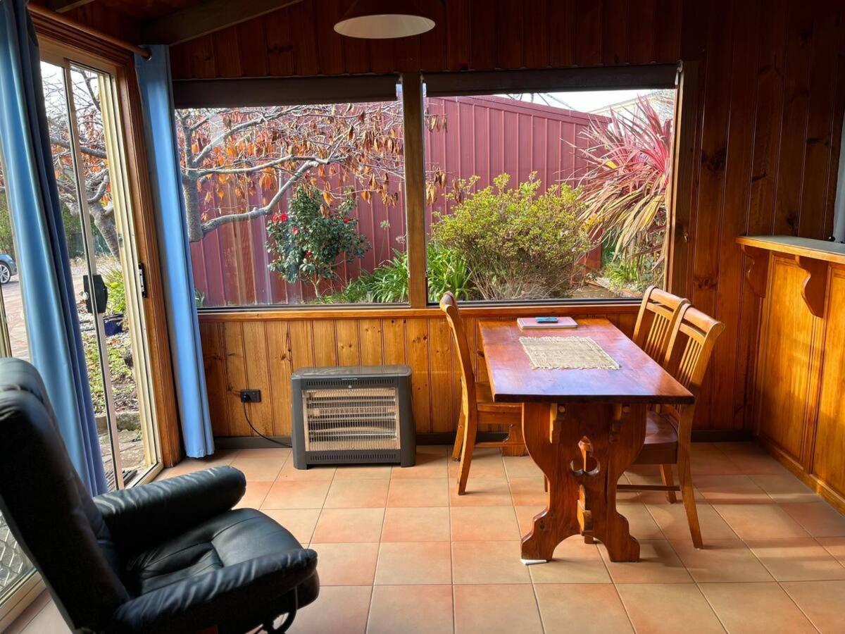 The Cottage - Tidelines Of Bicheno Exterior photo