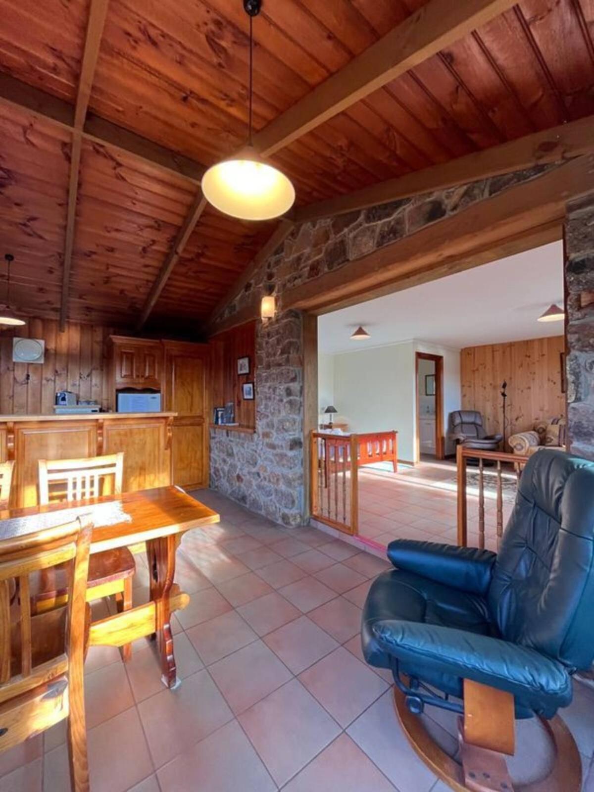 The Cottage - Tidelines Of Bicheno Exterior photo